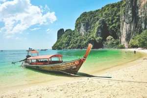 Ayutthaya Day Trip from Bangkok: Everything You Need to Know