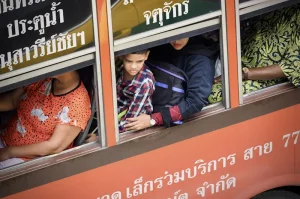 AIS, DTAC, TrueMove H: Which Thailand SIM Card is Best for Tourists?