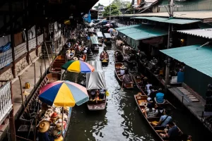 The Ultimate Guide to Shopping in Koh Samui: Markets, Malls &amp; More