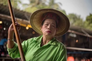 The Wai Explained: Decoding Thailand’s Iconic Gesture for Tourists