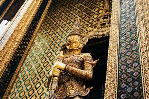 Your First Thai Words: A Quick Start Guide to Speaking Thai