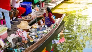 The Ultimate Guide to Shopping in Pai, Thailand