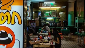 Where to Eat in Bangkok: 20 Must-Try Restaurants &amp; Local Gems