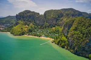 Koh Lipe Travel Guide: Thailand’s Paradise Island for Snorkeling &amp; Relaxation
