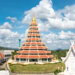 The Wai: Mastering Thailand’s Traditional Greeting for Tourists