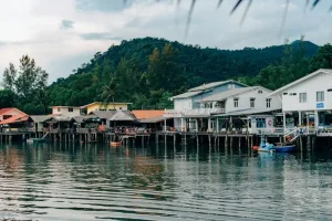 Chaweng Beach Guide: Koh Samui’s Busiest Hub Explained