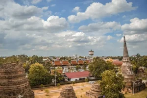 Pai vs. Chiang Mai: Which Northern Thai Gem is Right for You?