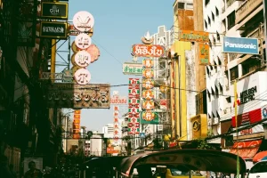 Eating Your Way Through Yaowarat: Bangkok’s Ultimate Chinatown Food Guide