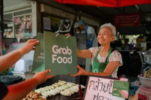 Tipping in Thailand: A Complete Guide to Local Customs &amp; Etiquette